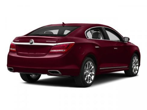 Used 2016 Buick LaCrosse image 2