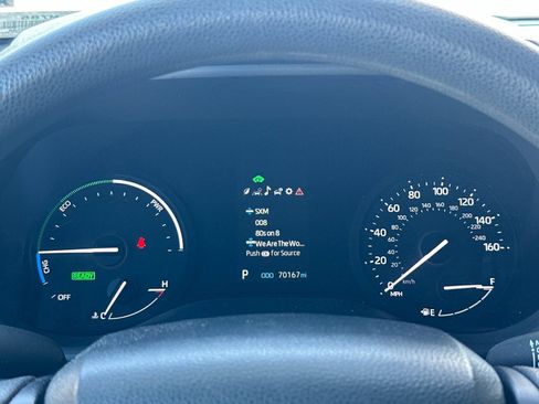 Used 2024 Toyota Sienna LE image 24