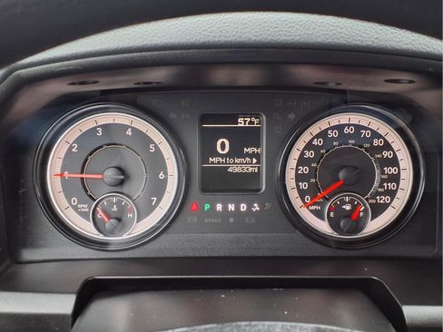 Used 2019 RAM 1500 Tradesman w/ Popular Equipment Group image 17