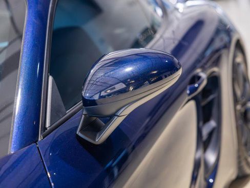 Used 2018 Porsche 718 Cayman GTS image 12