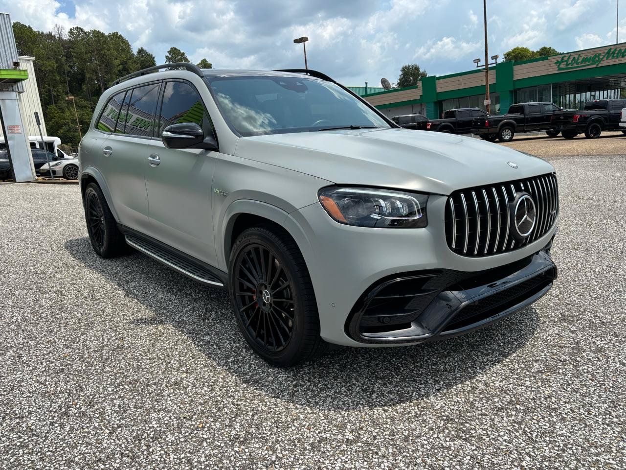 Used 2024 Mercedes-Benz GLS 63 AMG 4MATIC image 12