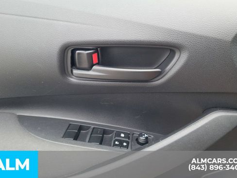 Used 2024 Toyota Corolla LE FWD image 16