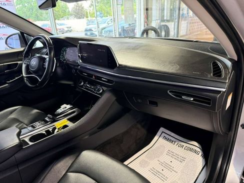 Used 2023 Hyundai Sonata Limited w/ Cargo Package image 27