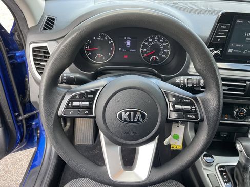 Used 2021 Kia Seltos LX AWD/4WD image 27