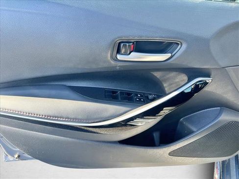 Certified 2025 Toyota Corolla XSE image 11