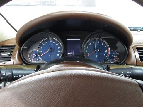 Used 2010 Maserati GranTurismo S RWD image 37
