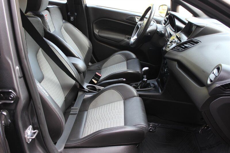 Used 2018 Ford Fiesta ST FWD image 18