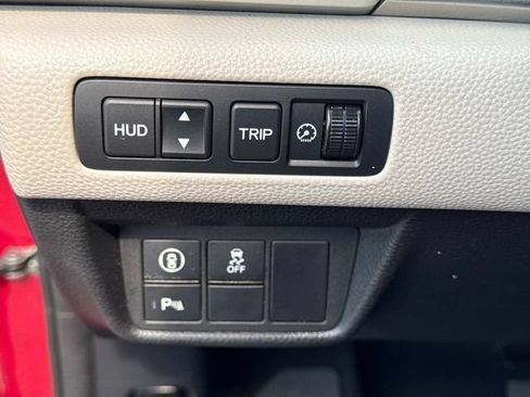 Used 2018 Honda Accord Touring image 26
