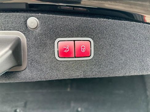 Used 2017 Mercedes-Benz S 63 AMG 4MATIC Sedan image 16