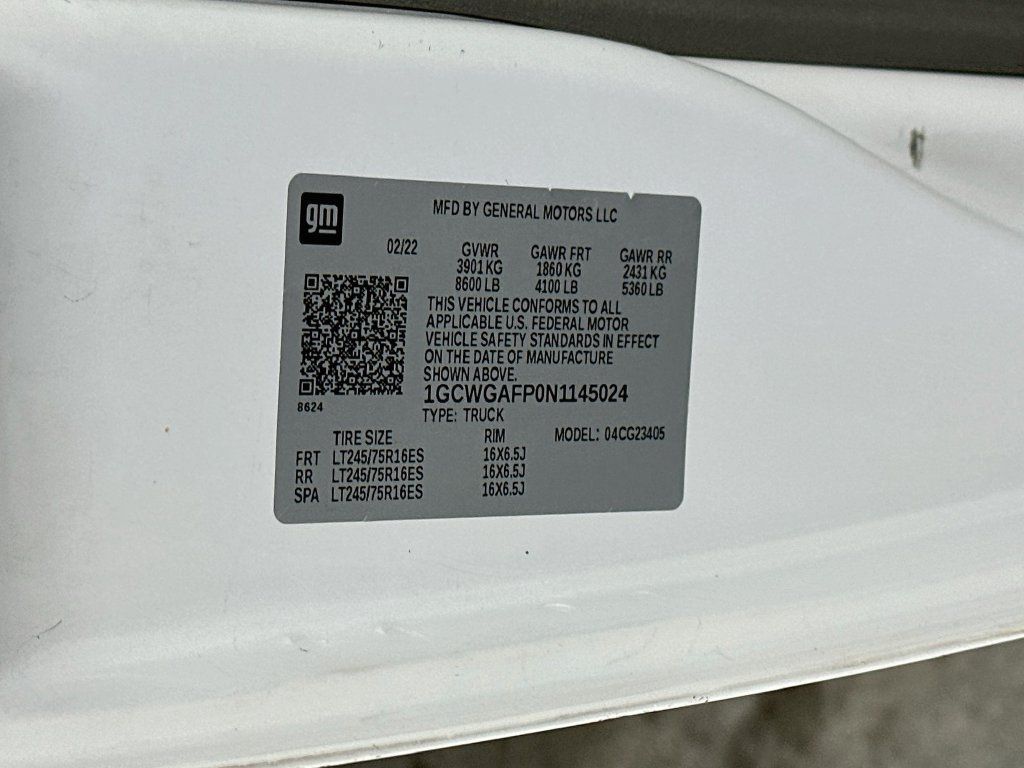 Used 2022 Chevrolet Express 2500 w/ Driver Convenience Package RWD image 34