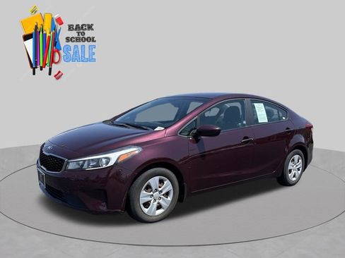 Used 2017 Kia Forte LX FWD image 1