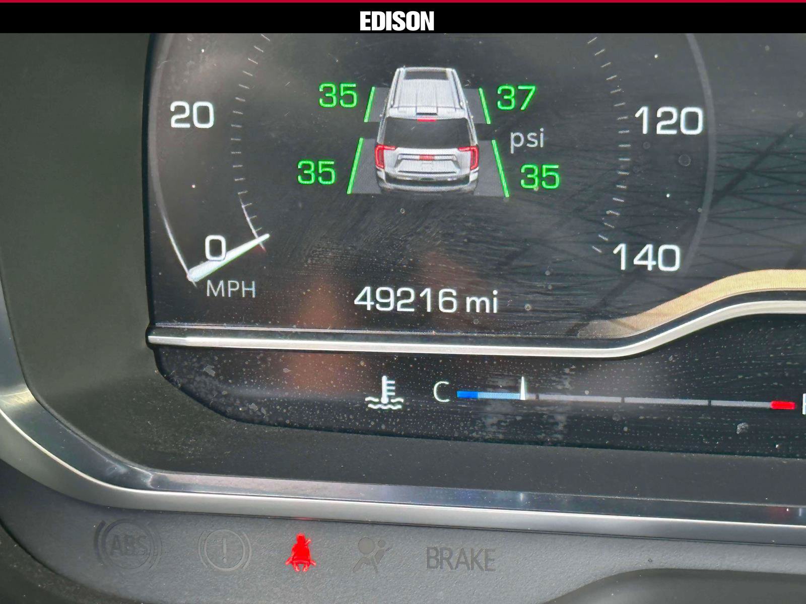 Used 2024 GMC Yukon SLT AWD/4WD image 25
