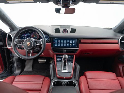 Certified 2023 Porsche Cayenne GTS image 30
