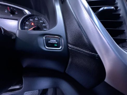 Used 2023 GMC Acadia SLE w/ Elevation Edition image 17