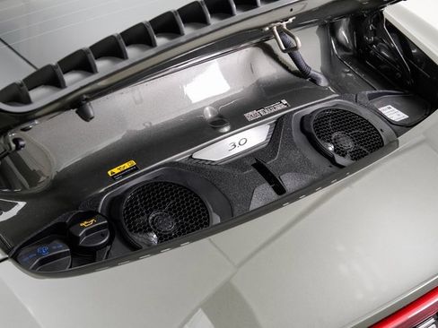 Used 2023 Porsche 911 Carrera image 30