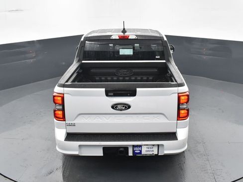 New 2025 Ford Maverick Lobo image 25