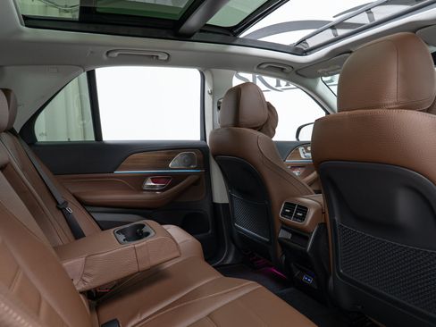New 2026 Mercedes-Benz GLE 580 4MATIC image 23
