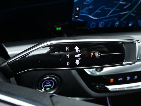 New 2025 Cadillac Lyriq Luxury image 18