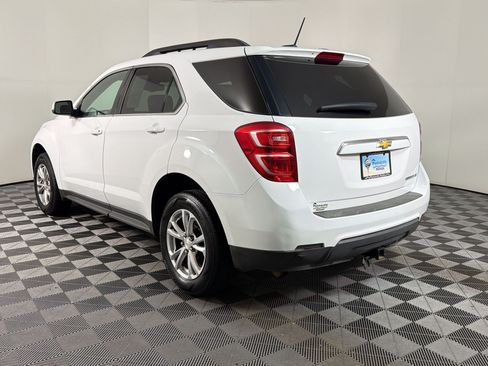 Used 2016 Chevrolet Equinox LT FWD image 2