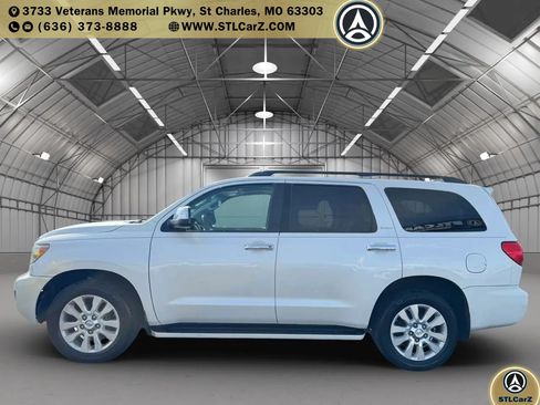 Used 2014 Toyota Sequoia Platinum AWD/4WD image 6