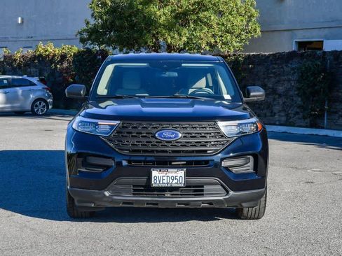 Used 2021 Ford Explorer 2WD image 2