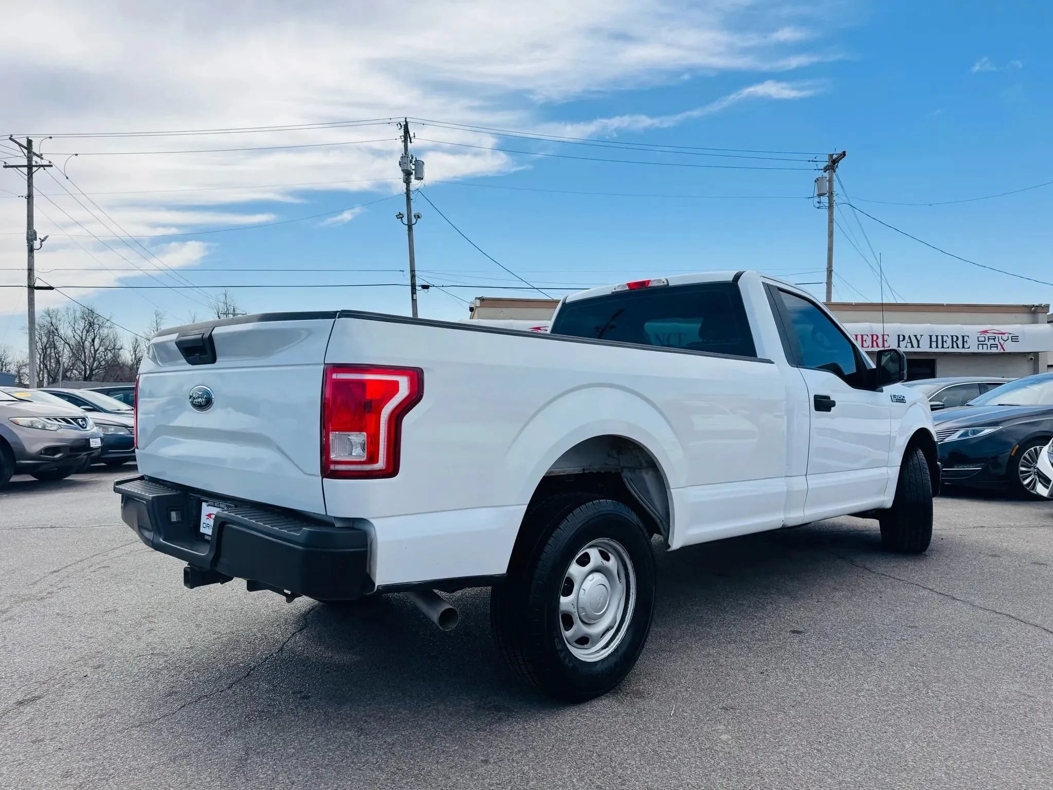 Used 2017 Ford F150 XL w/ Equipment Group 101A Mid AWD/4WD image 3