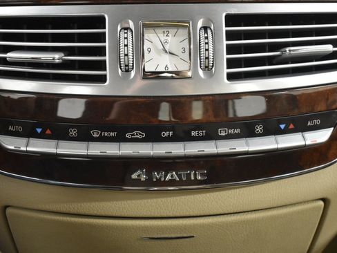 Used 2008 Mercedes-Benz S 550 4MATIC image 23