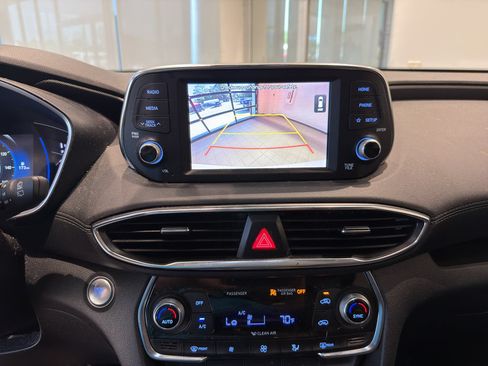 Used 2020 Hyundai Santa Fe SEL FWD image 11