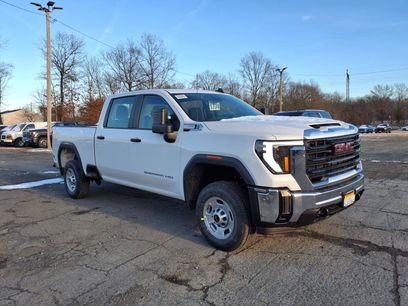 New 2025 GMC Sierra 2500 Pro