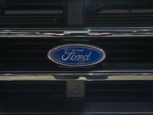Used 1997 Ford F250 2WD Regular Cab Heavy Duty image 21