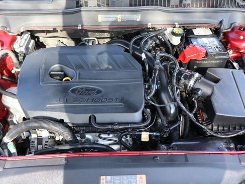 Used 2017 Ford Fusion SE w/ Equipment Group 201A image 39