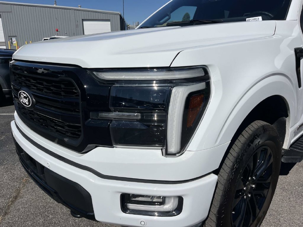 Used 2024 Ford F150 Lariat w/ Equipment Group 502A High AWD/4WD image 11