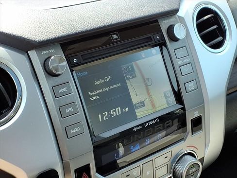 Used 2019 Toyota Tundra Limited w/ Limited Premium Package image 23