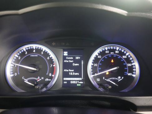 Used 2018 Toyota Highlander Limited image 45