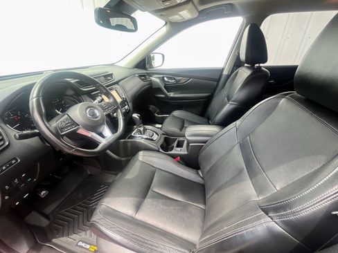 Used 2017 Nissan Rogue SL w/ SL Premium Package image 7