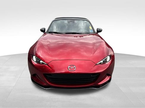 Used 2025 MAZDA MX-5 Miata Club RWD image 9
