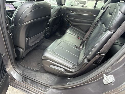 Used 2021 Jeep Grand Cherokee L Overland image 25