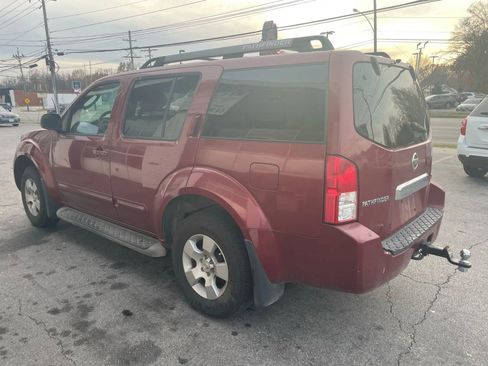Used 2005 Nissan Pathfinder SE w/ (P01) Se Premium Pkg image 6