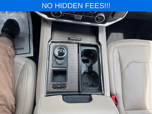 Used 2024 Ford Expedition Limited RWD image 21