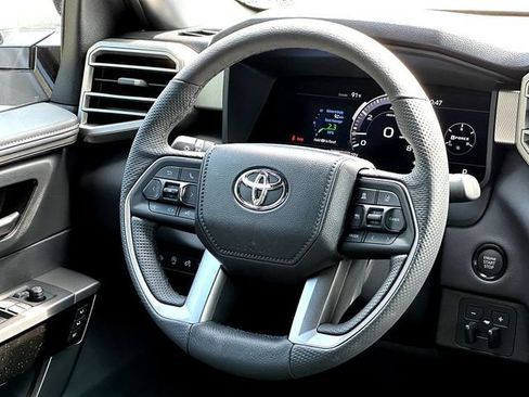 New 2026 Toyota Tundra Limited AWD/4WD image 22