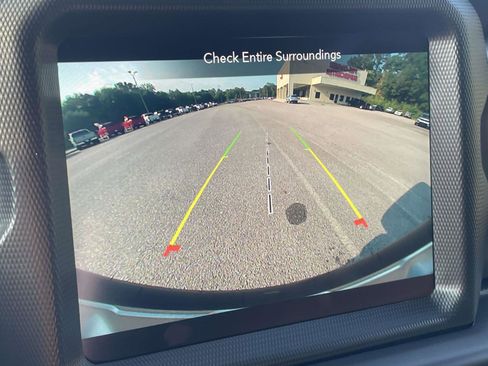 Used 2021 Jeep Wrangler Unlimited Sport image 3