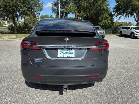 Used 2018 Tesla Model X 75D AWD/4WD image 13