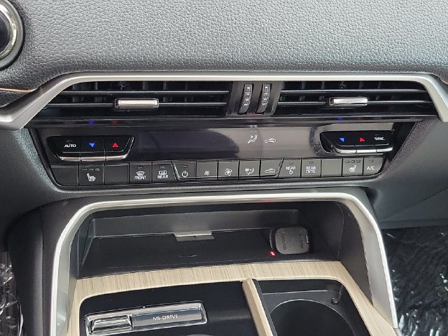 Used 2025 MAZDA CX-90 Plug-In Hybrid w/Premium Sport AWD/4WD image 12
