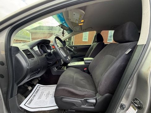 Used 2012 Nissan Murano S FWD image 11