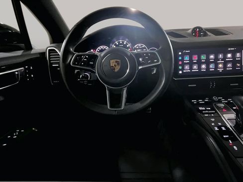 Used 2023 Porsche Cayenne S Platinum AWD/4WD image 5