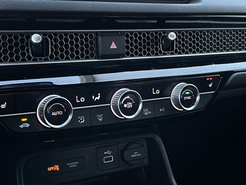 Used 2024 Honda Civic EX-L image 19