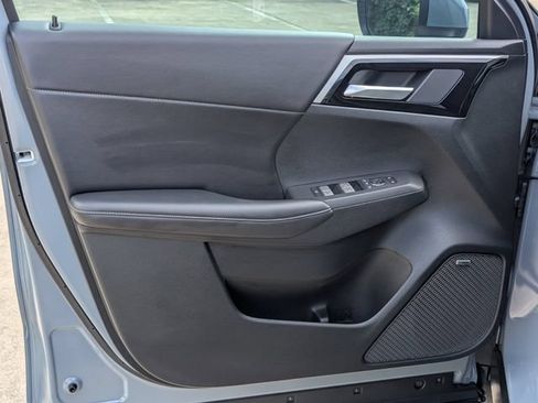 New 2026 Mitsubishi Outlander SE FWD image 10