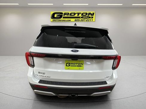 New 2026 Ford Explorer Platinum AWD/4WD image 4