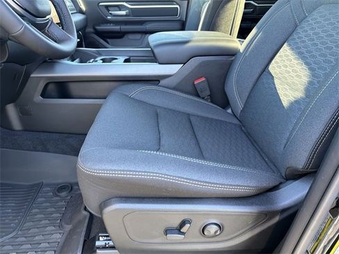 New 2026 RAM 1500 4x4 Quad Cab image 18