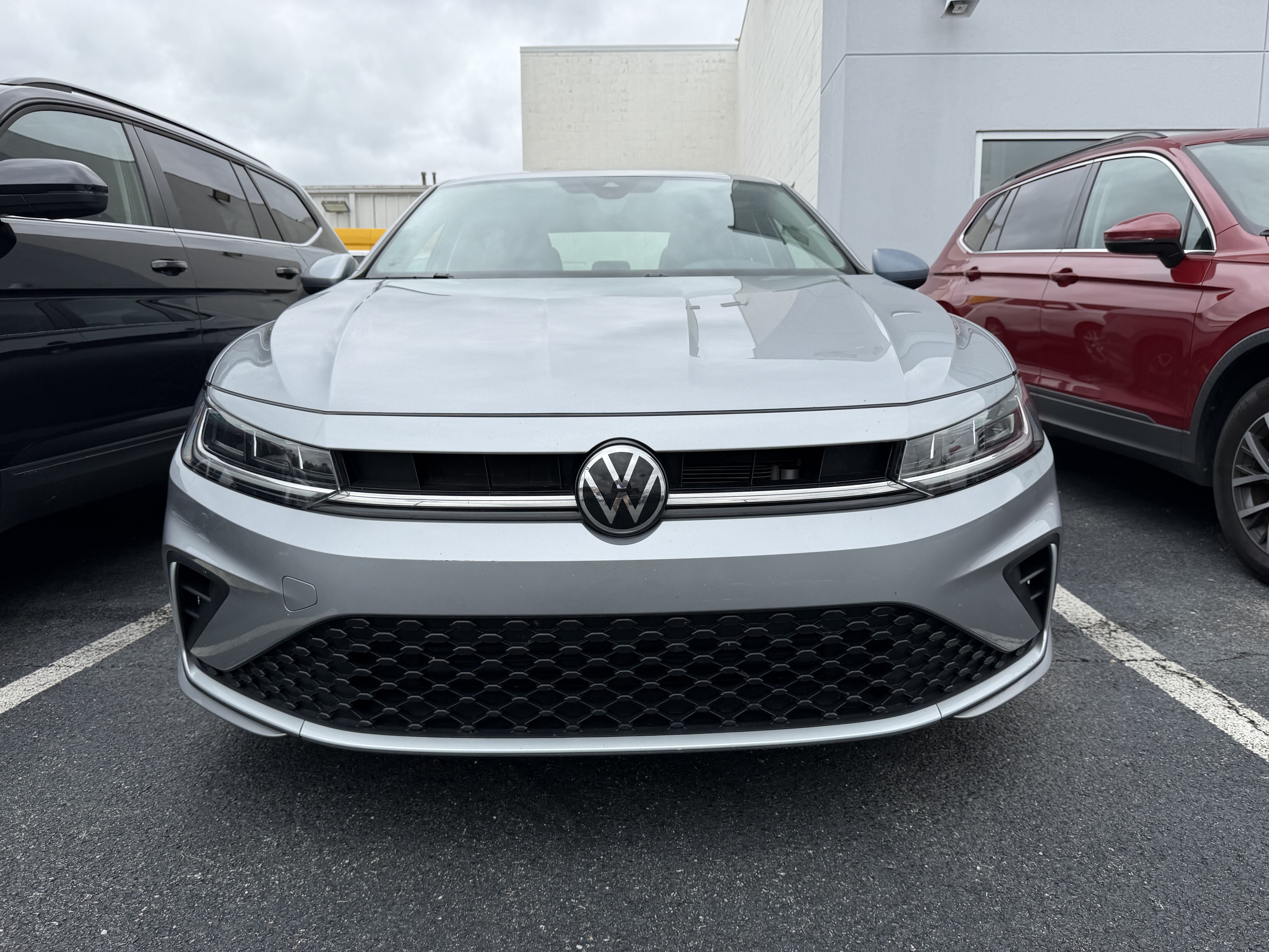 Used 2025 Volkswagen Jetta S FWD image 4